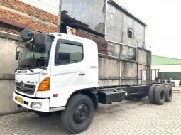 MURAH+6banBARU Hino tronton 6x2 FL 235 TI JW sasis 2014 lohan ranger 1