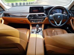 BMW 5 Series 530i 2017 5