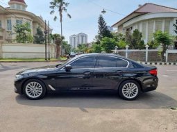 BMW 5 Series 530i 2017 6