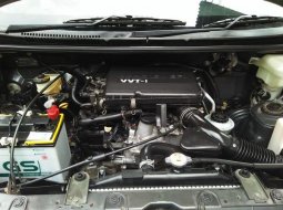 Jawa Tengah, Toyota Avanza 1.5G MT 2010 kondisi terawat 3