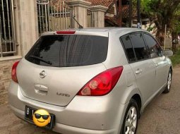 Jual mobil Nissan Latio 1.5 Automatic 2008 bekas, Banten 4