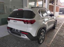 Kia Sonet 2022 Jawa Barat dijual dengan harga termurah 3