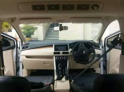 Toyota Avanza 1.3E MT 2016 6