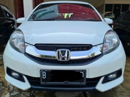 Honda Mobilio E AT ( Matic ) 2016 Putih km 87rban Siap Pakai 1