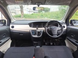 Daihatsu Sigra 1.2 R MT 2018 10