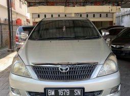 Riau, Toyota Kijang Innova 2.0 G 2008 kondisi terawat 1