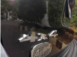 Mobil Jeep Grand Cherokee 2012 Overland terbaik di DKI Jakarta 11