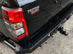 Mitsubishi Triton Ultimate AT Double Cab 4WD 2019 5