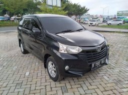 Riau, Daihatsu Xenia X 2018 kondisi terawat 4