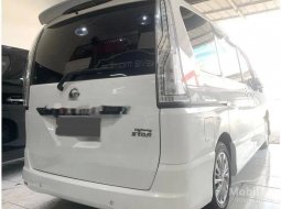 DKI Jakarta, Nissan Serena Highway Star 2015 kondisi terawat 1