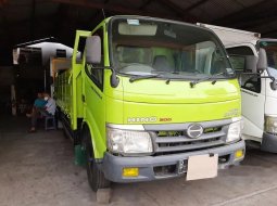 Hino Dutro 2013 DKI Jakarta dijual dengan harga termurah 4