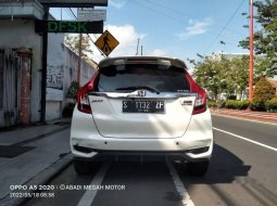 Jual Honda Jazz RS 2017 harga murah di Jawa Timur 1