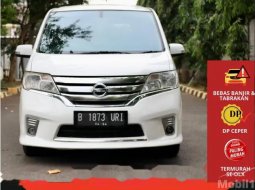 Banten, Nissan Serena Highway Star 2013 kondisi terawat