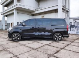 DKI Jakarta, Hyundai H-1 Royale 2019 kondisi terawat 5