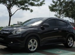 Honda HR-V 1.5cc CVT Tahun 2017 MPV 5