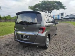 Jual cepat Honda Freed S 2013 di Jawa Timur 11