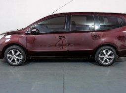 Nissan Grand Livina 1.5 XV MT 2016 Merah 3