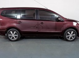 Nissan Grand Livina 1.5 XV MT 2016 Merah 6