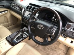 Toyota Camry 2.5 V 2018 KM60.xxx 4