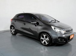 Kia Rio 1.4 MT 2013 Abu-abu 1