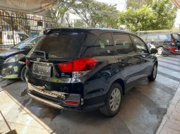 Jual mobil bekas murah Honda Mobilio E 2016 di Jawa Timur 2