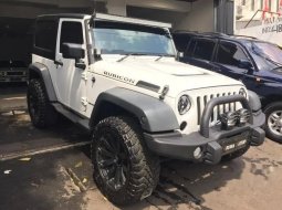 Mobil Jeep Wrangler 2011 Rubicon Unlimited terbaik di DKI Jakarta 1