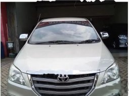 Mobil Toyota Kijang Innova 2014 G terbaik di Banten 11