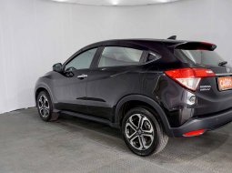 Honda HRV E AT 2021 Hitam 4