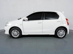 Toyota Etios Valco G MT 2014 Putih 6