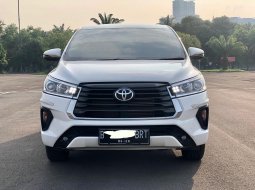 Toyota Kijang Innova 2.4V 2021 Putih 3