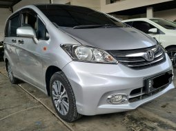 Honda Freed S AT ( Matic ) 2012 Abu2 muda Km 151rban  Plat Genap 2