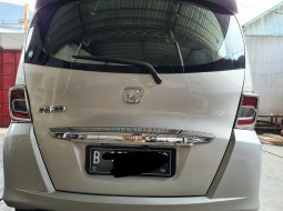Honda Freed S AT ( Matic ) 2012 Abu2 muda Km 151rban  Plat Genap 6