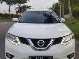 Nissan X-Trail 2.5 1