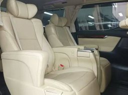 Toyota Alphard 2.5 G A/T 2015 Hitam 10