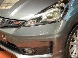 Jual cepat Honda Jazz RS 2014 di Jawa Tengah 2