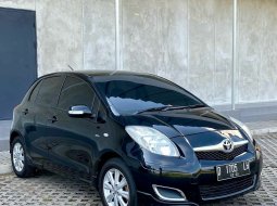 Toyota Yaris E 2009 3