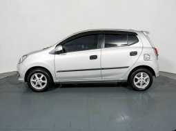 Daihatsu Ayla 1.0 X MT 2015 Silver 5