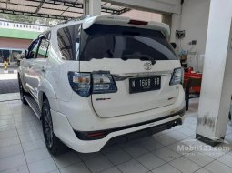 Jual cepat Toyota Fortuner G TRD 2015 di Jawa Timur 11