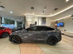 Jual cepat Tesla Model X 75D 2019 di DKI Jakarta 5