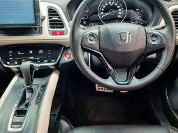 Honda HR-V 1.8L Prestige 2017 Putih 10