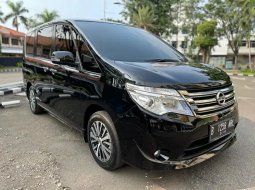 Nissan 2.0 Serena X 2017 MPV 4