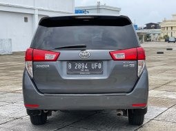 Toyota Kijang Innova V M/T Diesel 7