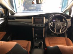 Toyota Kijang Innova 2.4G AT 2017 Hitam 8