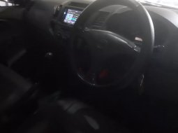 Toyota Hilux 2.0L Single Cab 2012 2