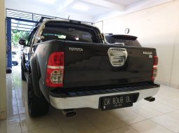 Toyota Hilux V 2013 4