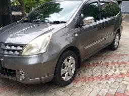 Nissan Livina SV 2010 2