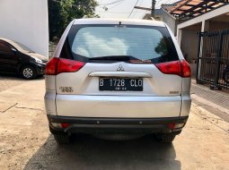 Mitsubishi Pajero Sport Exceed 4x2 AT 4