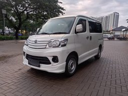 Daihatsu Luxio D MT Manual 2018 Putih 2