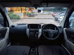 Daihatsu Luxio D MT Manual 2018 Putih 7