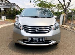 Honda Freed PSD 2010 1